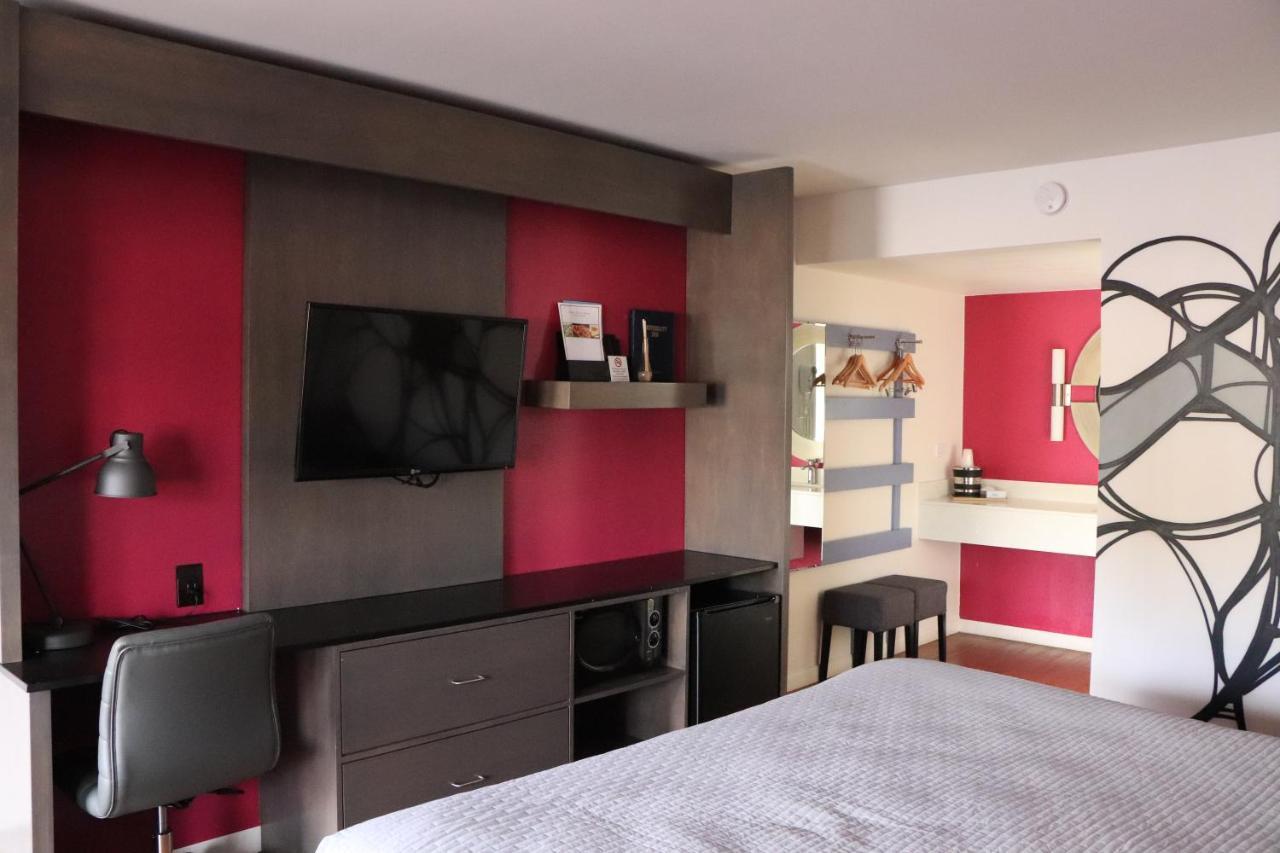 University Inn Motel